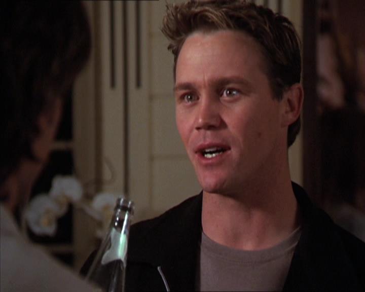 Charmed-Online-dot-214PardonMtPast0102.jpg