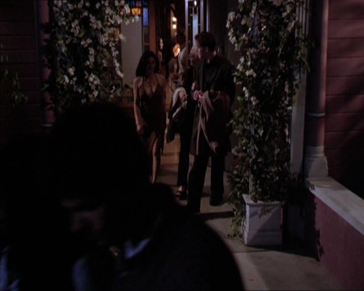 Charmed-Online-dot-214PardonMtPast0143.jpg
