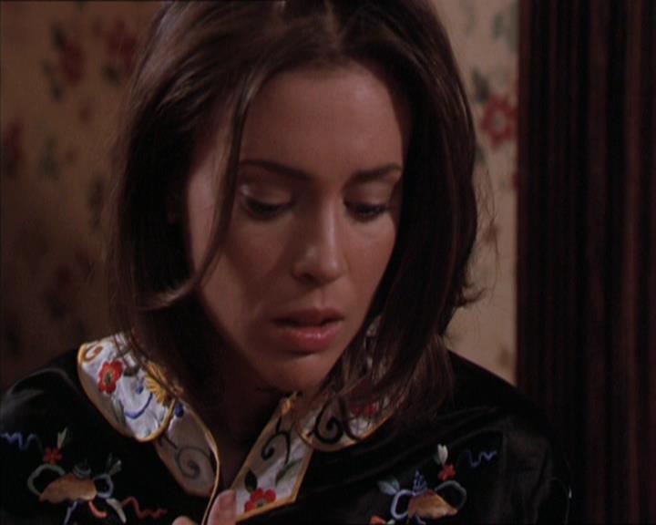 Charmed-Online-dot-214PardonMtPast0218.jpg