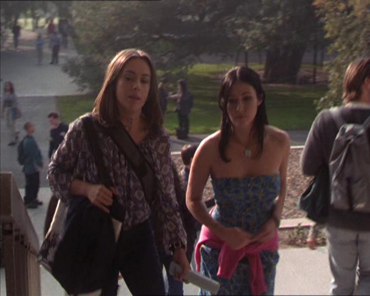 Charmed-Online-dot-214PardonMtPast0396.jpg