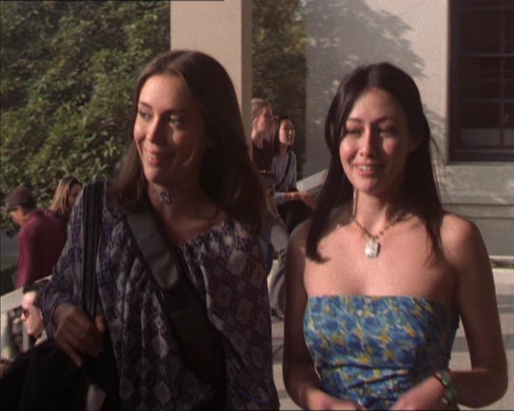 Charmed-Online-dot-214PardonMtPast0399.jpg