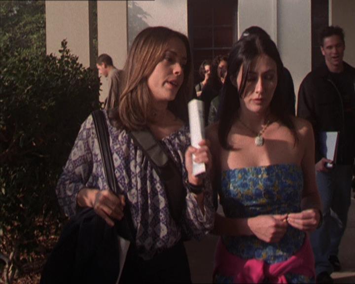 Charmed-Online-dot-214PardonMtPast0403.jpg