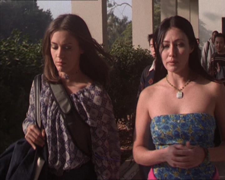 Charmed-Online-dot-214PardonMtPast0413.jpg