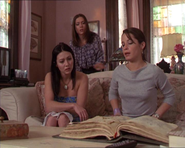 Charmed-Online-dot-214PardonMtPast0639.jpg