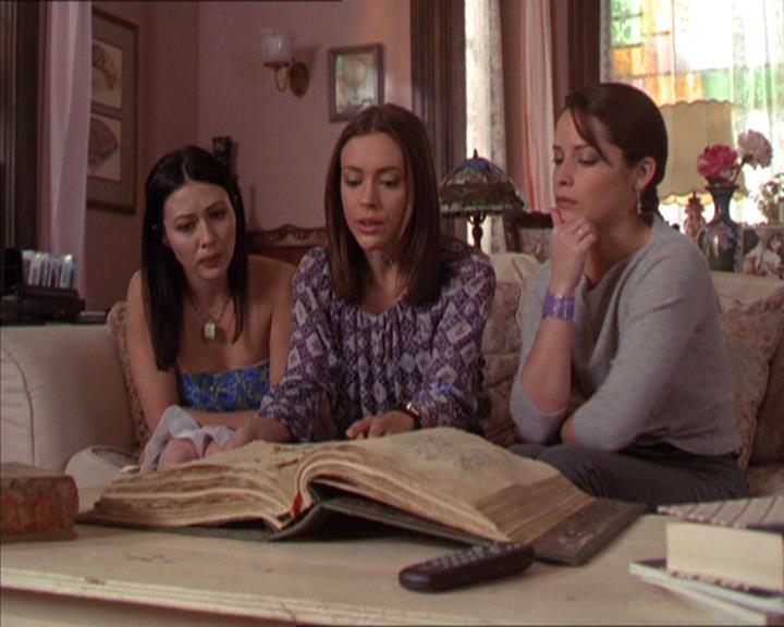 Charmed-Online-dot-214PardonMtPast0646.jpg