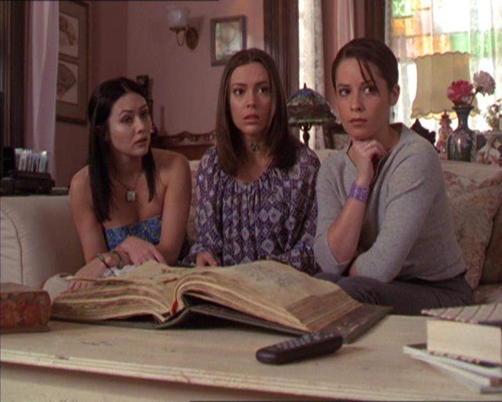 Charmed-Online-dot-214PardonMtPast0654.jpg