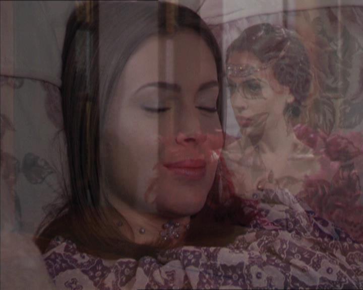 Charmed-Online-dot-214PardonMtPast0746.jpg