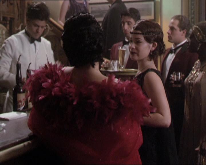 Charmed-Online-dot-214PardonMtPast0799.jpg