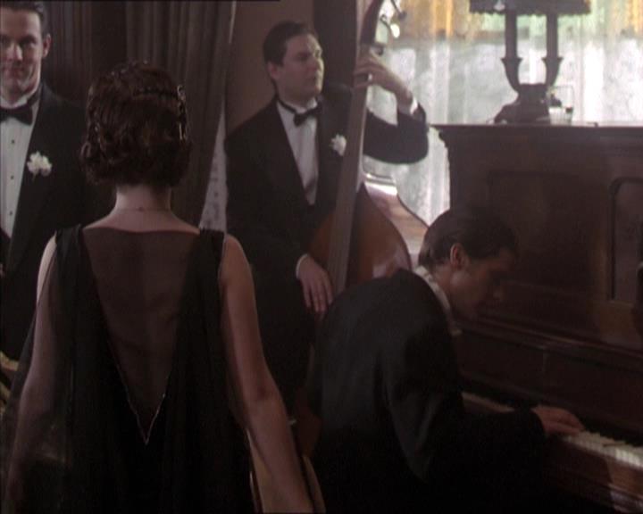 Charmed-Online-dot-214PardonMtPast0819.jpg
