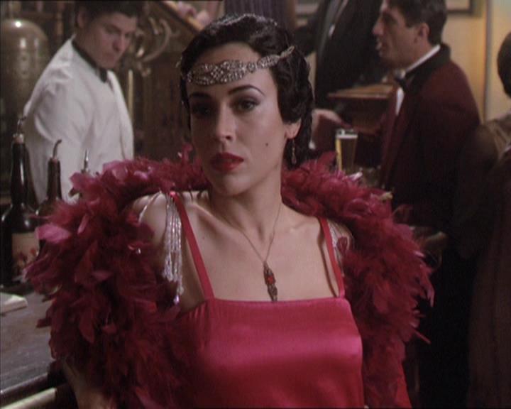 Charmed-Online-dot-214PardonMtPast0822.jpg