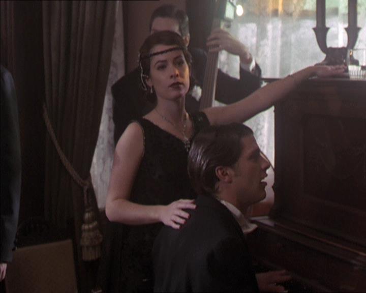 Charmed-Online-dot-214PardonMtPast0830.jpg