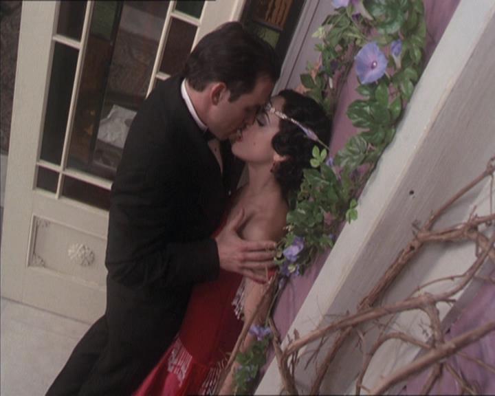 Charmed-Online-dot-214PardonMtPast0908.jpg