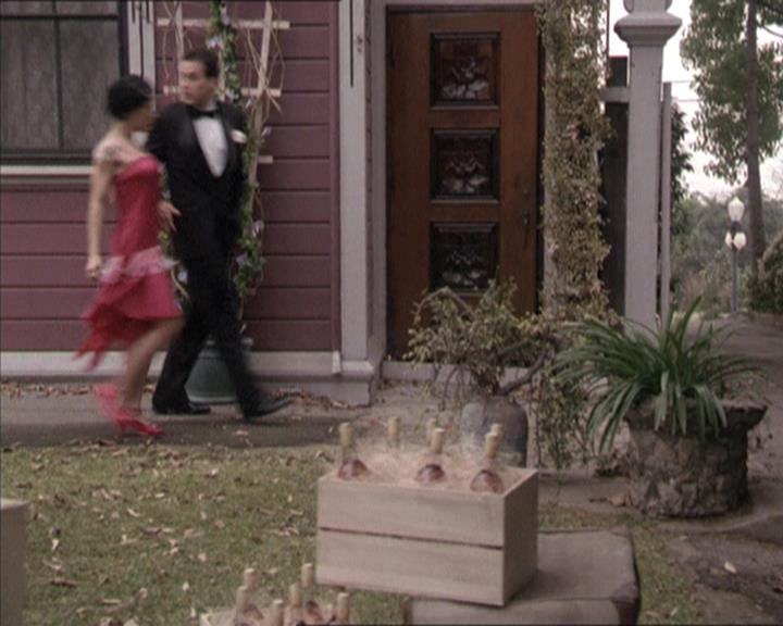 Charmed-Online-dot-214PardonMtPast0932.jpg
