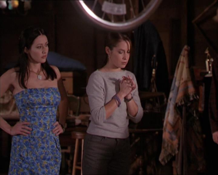 Charmed-Online-dot-214PardonMtPast0994.jpg