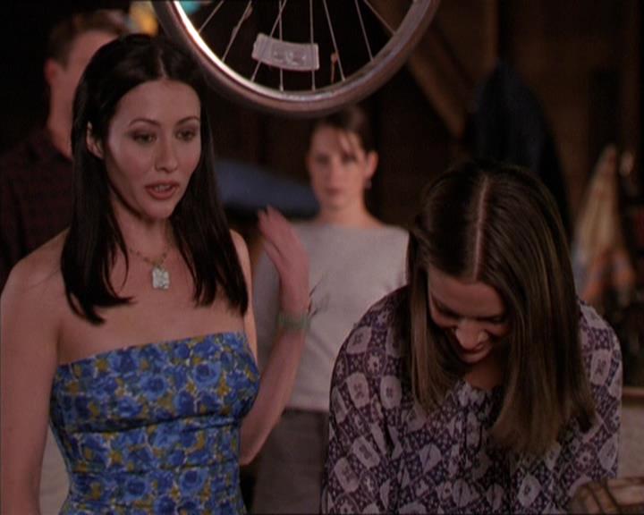 Charmed-Online-dot-214PardonMtPast1095.jpg
