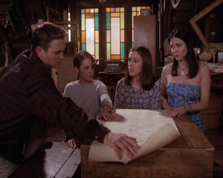 Charmed-Online-dot-214PardonMtPast1135.jpg