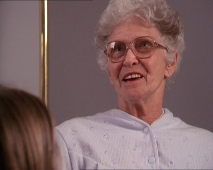 Charmed-Online-dot-214PardonMtPast1208.jpg