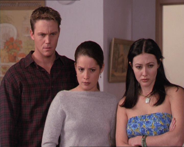 Charmed-Online-dot-214PardonMtPast1227.jpg