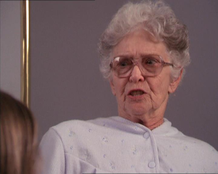 Charmed-Online-dot-214PardonMtPast1230.jpg
