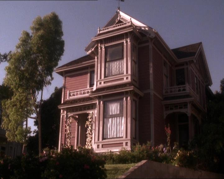 Charmed-Online-dot-214PardonMtPast1300.jpg