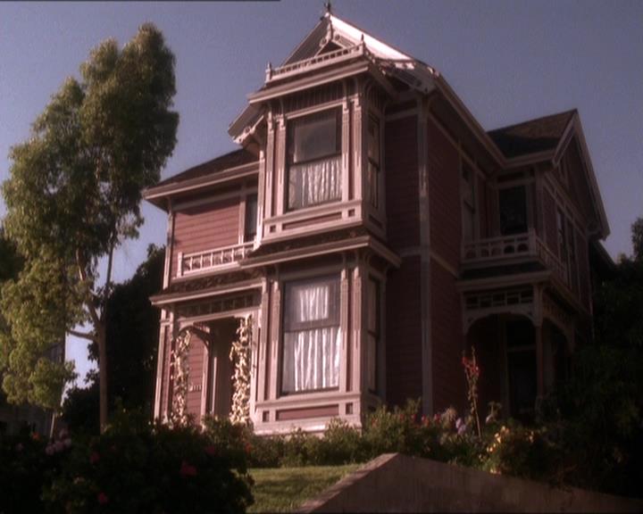 Charmed-Online-dot-214PardonMtPast1301.jpg
