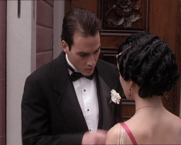 Charmed-Online-dot-214PardonMtPast1343.jpg