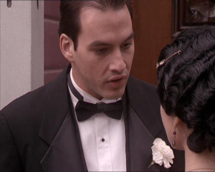 Charmed-Online-dot-214PardonMtPast1350.jpg