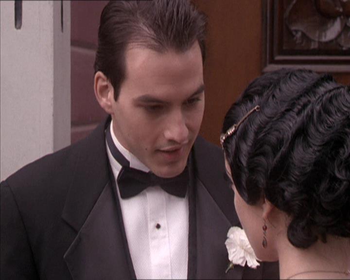 Charmed-Online-dot-214PardonMtPast1354.jpg
