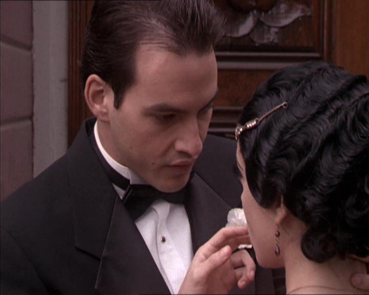Charmed-Online-dot-214PardonMtPast1377.jpg