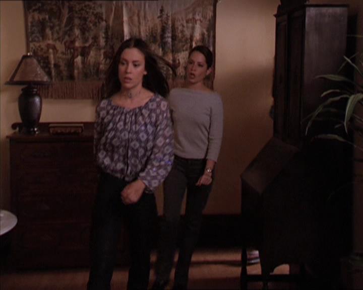 Charmed-Online-dot-214PardonMtPast1532.jpg