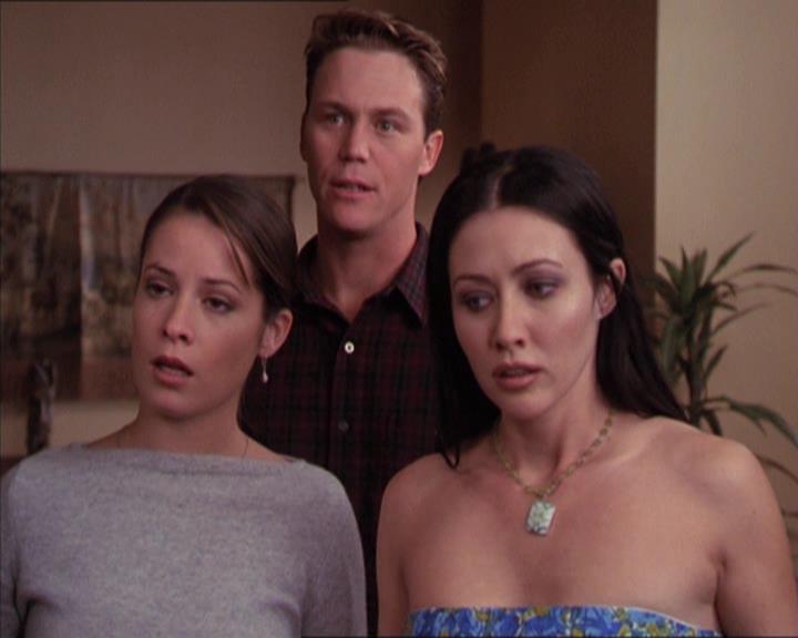 Charmed-Online-dot-214PardonMtPast1540.jpg
