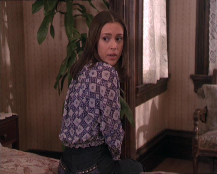 Charmed-Online-dot-214PardonMtPast1570.jpg