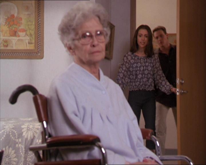 Charmed-Online-dot-214PardonMtPast1740.jpg