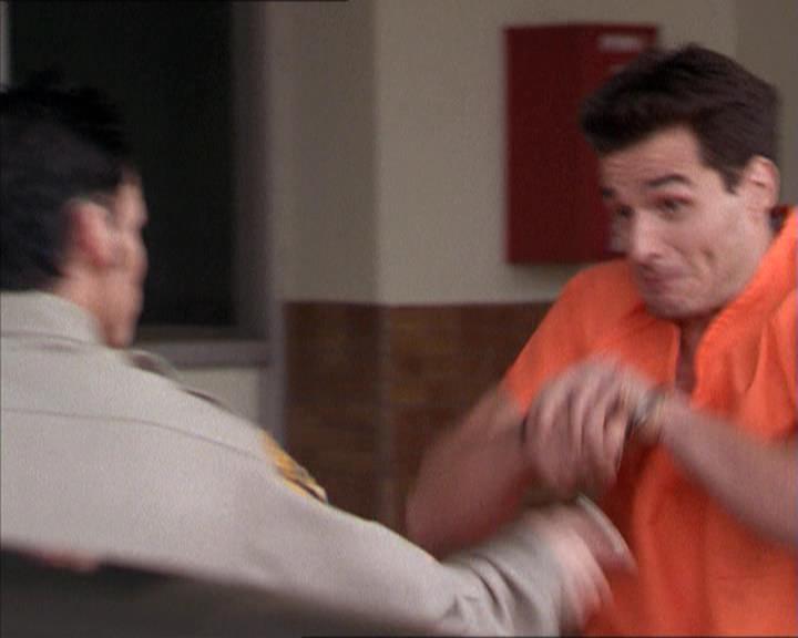 Charmed-Online-dot-215GiveMeASign0050.jpg