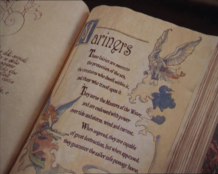 Charmed-Online-dot-215GiveMeASign0952.jpg
