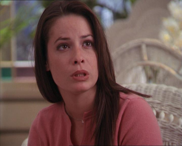 Charmed-Online-dot-215GiveMeASign1288.jpg