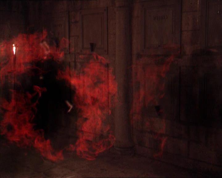 Charmed-Online-dot-215GiveMeASign2161.jpg