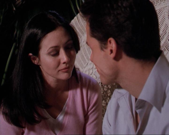 Charmed-Online-dot-215GiveMeASign2250.jpg