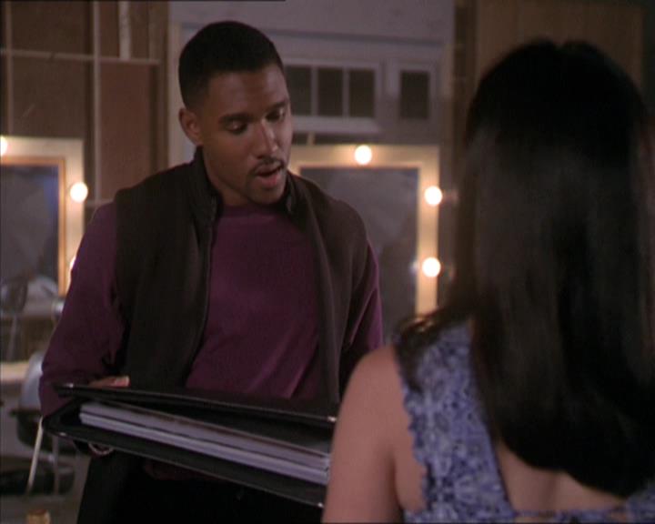 Charmed-Online-dot-216MurphysLuck0088.jpg
