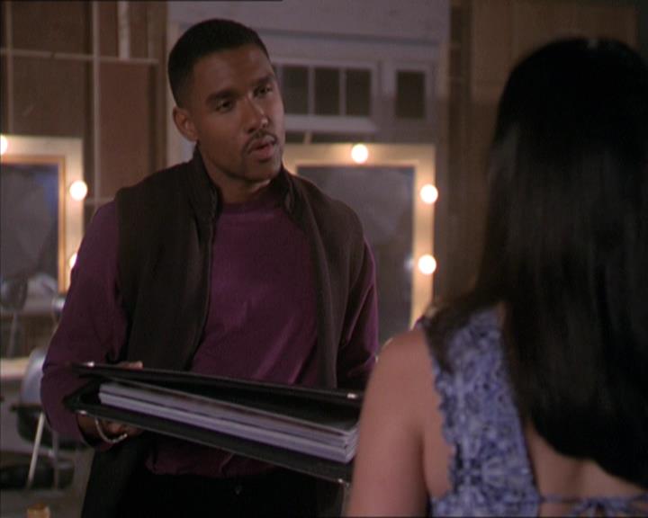 Charmed-Online-dot-216MurphysLuck0089.jpg