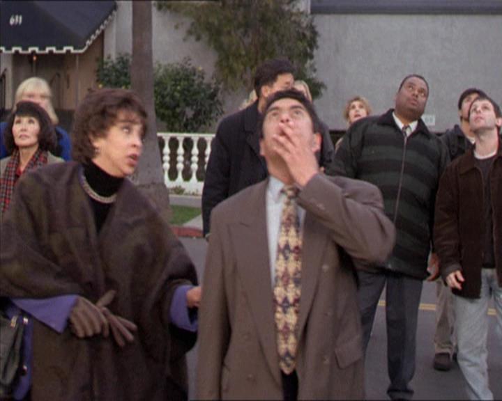 Charmed-Online-dot-216MurphysLuck0209.jpg