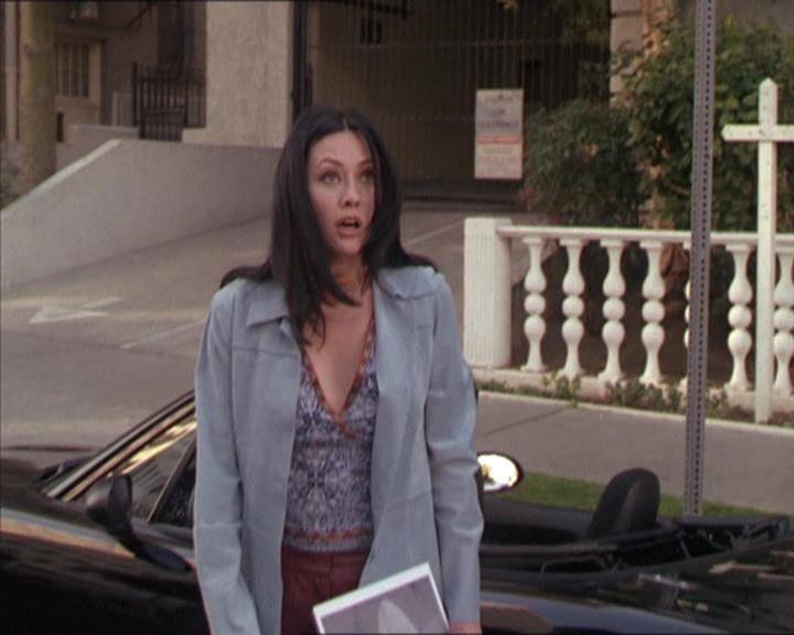 Charmed-Online-dot-216MurphysLuck0224.jpg
