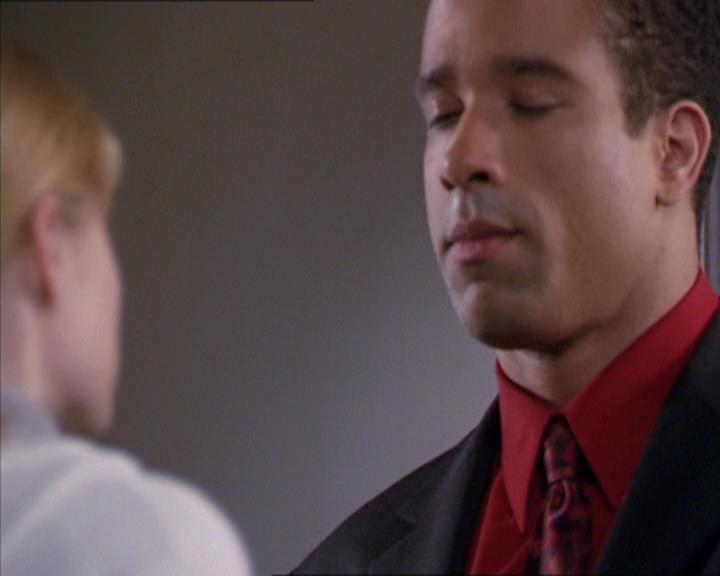 Charmed-Online-dot-216MurphysLuck0424.jpg