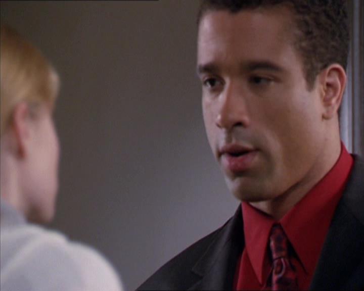 Charmed-Online-dot-216MurphysLuck0425.jpg