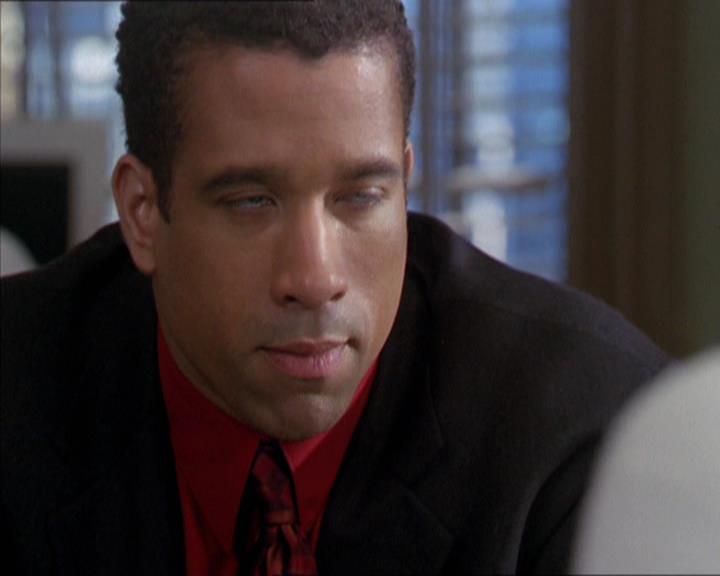 Charmed-Online-dot-216MurphysLuck0489.jpg