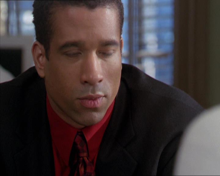 Charmed-Online-dot-216MurphysLuck0492.jpg