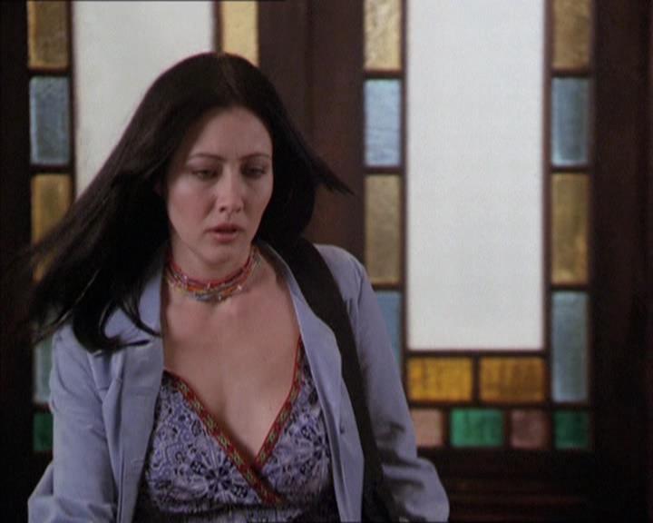 Charmed-Online-dot-216MurphysLuck0497.jpg