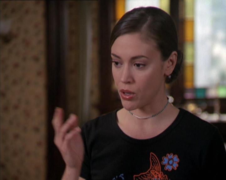 Charmed-Online-dot-216MurphysLuck0530.jpg