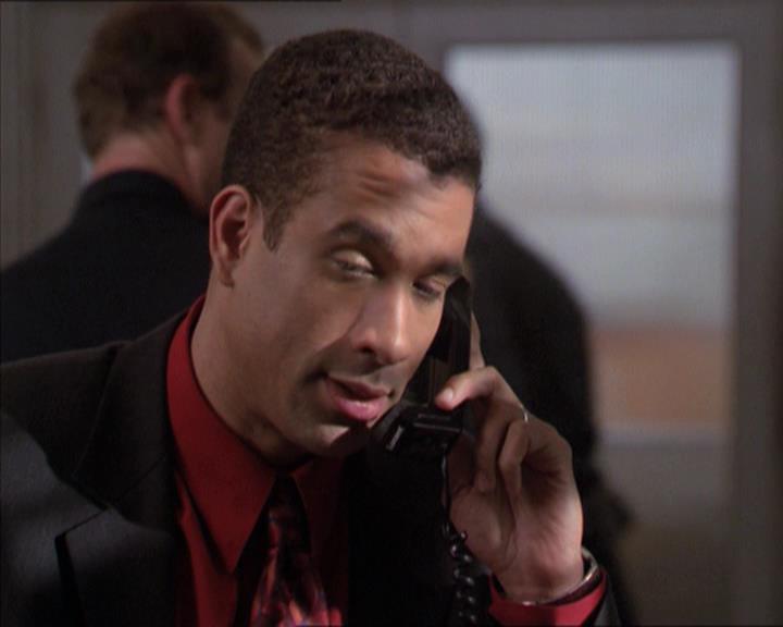 Charmed-Online-dot-216MurphysLuck0550.jpg