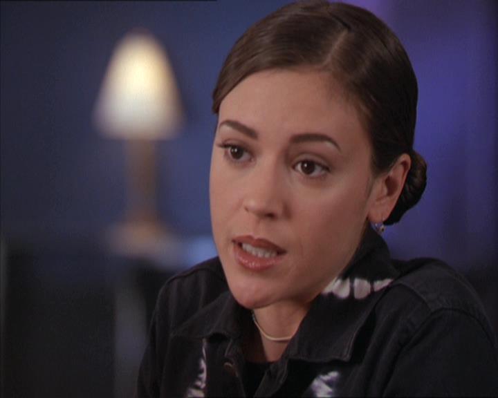 Charmed-Online-dot-216MurphysLuck1030.jpg